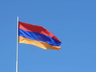 Armenia flag to be permanently raised on buildings of some more institutions