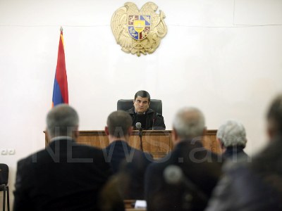 Адвокат возразил против предоставления следователю банковских тайн касательно Сержа Саргсяна и Барсега Бегларяна