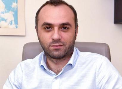 Юрист: Власти Армении в вопросе Конституции и пленных выполняют желания Алиева