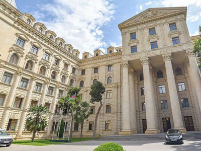 Баку заявил, что приветствует начало армяно-турецких контактов
