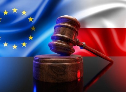 Евросоюз оштрафовал Польшу на 70 млн. евро из-за спора вокруг судебной системы