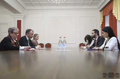 Вице-спикер НС Армении обсудил с делегацией из ЕС процесс нормализации армяно-турецких отношений