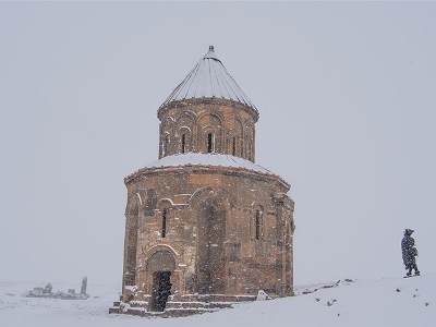 Anadolu has new article about Armenian ex-capital Ani – but without Armenians and Armenia