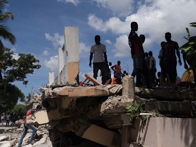 2 quakes shake Haiti, 2 deaths reported