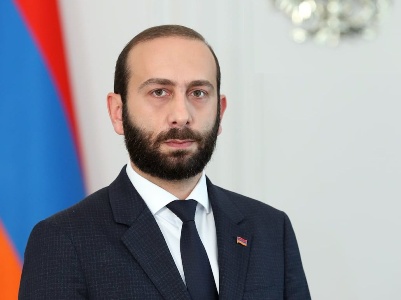 Глава МИД Армении посетит Люксембург