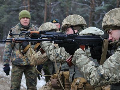 Канада расширит миссию по обучению украинских военнослужащих