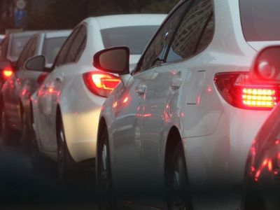 В Армении водители недовольны повышением цен на автострахование
