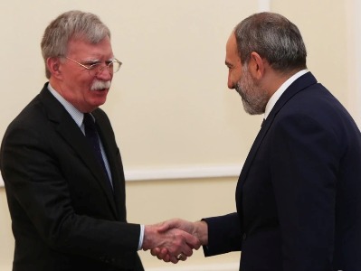 Փաշինյանը հետևողականորեն հրաժարվում է Բոլթոնի առաջարկած «կարծրատիպերից». Անդրանիկ Թեւանյան