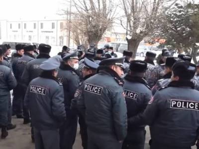 «Դատավորի վրա կա ազդեցություն»․ «Ահարոն Խաչատրյան» դաշինքը դատավորին ինքաբացարկի միջնորդություն է ներկայացրել