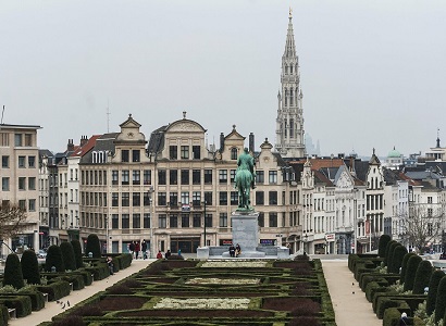 In Brussels, opponents of COVID restrictions demand government resignation