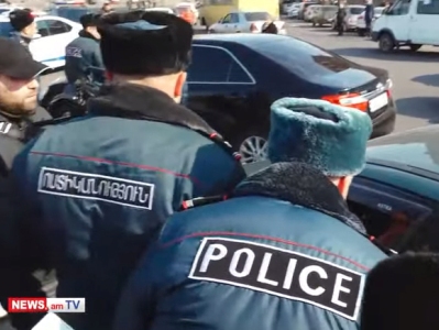 Yerevan police apprehend 5 of drivers protesting against impending increase in auto insurance premiums