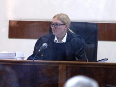 Աննա Դանիբեկյանը տուգանել է Ռոբերտ Քոչարյանի պաշտպաններին