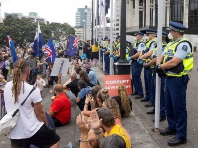 New Zealand police rule out using force against anti-vaccination protesters