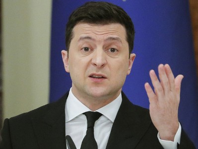 Зеленский заявил, что пересмотрит отказ Украины от ядерного оружия