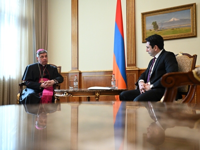 Ալեն Սիմոնյանն ընդունել է Հայաստանում Սուրբ Աթոռի առաքելական նվիրակ Ժոզե Ավելինու Բետանկուրին