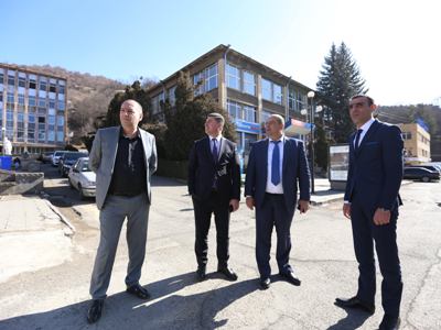 Գնել Սանոսյանին է ներկայացվել Դիլիջան համայնքի Մյասնիկյան փողոցի 2200 մետր ասֆալտապատման ծրագիրը