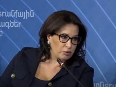 Союз журналистов Армении: На пути к авторитаризму властям мешают СМИ