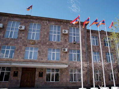 Փաշինյանը Առնակ Ավետիսյանին նշանակել է Արմավիրի փոխմարզպետ