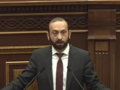 Արարատ Միրզոյան․ Ուկրաինայում ՀՀ դեսպանատունն օրական շուրջ 1500 զանգ է ստանում
