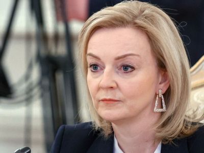 UK Foreign Secretary wants all Russian banks to be cut off from SWIFT
