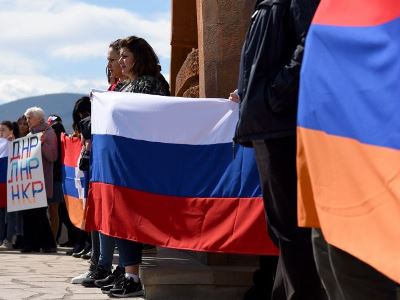 В Арцахе провели акцию в защиту права на признание ДНР и ЛНР