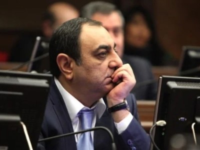 ԱԺ նախկին պատգամավորը մեղադրվում է ավելի քան 350 մլն դրամի գույք չհայտարարագրելու և 211 մլն դրամի հարկեր չվճարելու մեջ