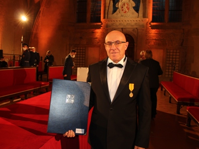 Czech Rep. President presents First Degree Medal for Services to Armenian businessman
