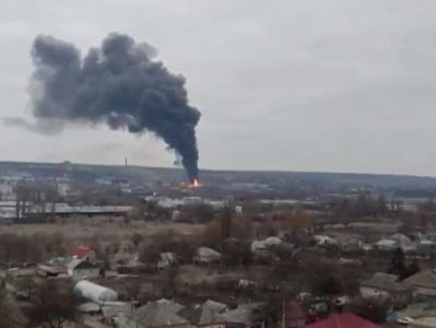 Powerful explosion rocks Luhansk