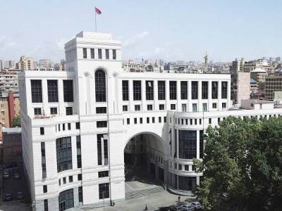 Foreign ambassadors to Armenia informed of Azerbaijan's actions