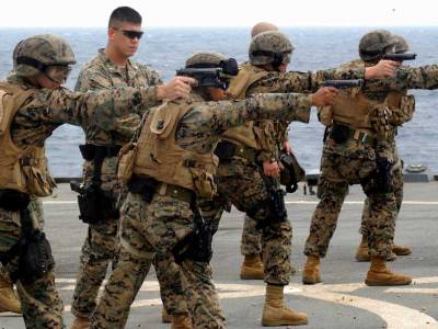 Japanese and US Marines conduct first joint amphibious and combat exercise