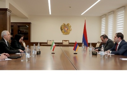 ՀՀ պաշտպանության նախարարը Իրանի դեսպանին ներկայացրել է իրադրությունը հայ-ադրբեջանական սահմանագոտում և Արցախում