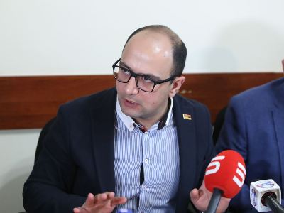 Կա՛մ Արարատ Միրզոյանը չունի ՀՀ դիվանագիտական պատմության տարրական գիտելիքներ, կա՛մ չի հարգում ՀՀ քաղաքացիներին․Մամիջանյան