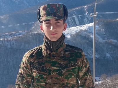 «Էդուարդը դպրոցի լավագույն սաներից էր»․ մահացած հայտնաբերված զինծառայողը ցանկանում էր բժիշկ դառնալ (ֆոտո)