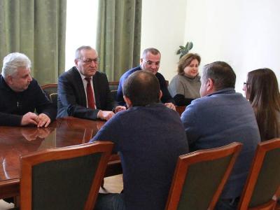 Արթուր Թովմասյանն ընդունել է ՀՀ խորհրդարանի «Հայաստան» խմբակցության պատվիրակությանը