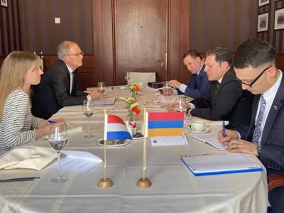 Hague hosts Armenian-Dutch political consultations of Foreign Ministry representatives