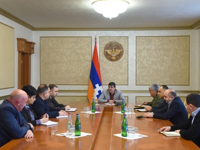 Ստեփանակերտում երկօրյա դադարից հետո հանրային տրանսպորտը նորից աշխատում է բնականոն ռեժիմով. քաղաքապետ