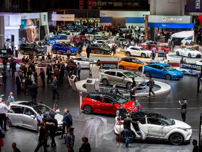 Բանգկոկի 43-րդ Motor Show ցուցահանդեսում ավելի քան 20 էլեկտրամոբիլ է ներկայացվել