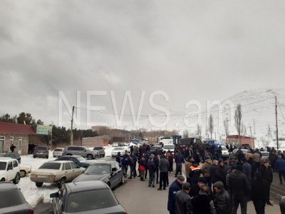 Երեւան–Սեւան ճանապարհը շարունակում է փակ մնալ.  այն չի բացվի, քանի դեռ չի կատարվել բնակիչների պահանջը