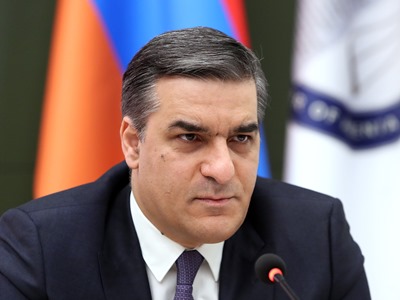 Արման Թաթոյանը Ադրբեջանական ցեղասպան քաղաքականությունը հիմնավորվող փաստեր է փոխանցել ՄԱԿ և Եվրոպայի խորհուրդ