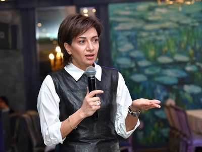 Շնորհակալ եմ ներկայության, ինձ լսելու եւ հասկանալու համար. Աննա Հակոբյանը հյունընկալել է զոհվածների հարազատներին