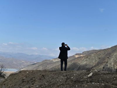 Ո՞ր իրավունքով են Սյունիքում ճանապարհներն այնպես կառուցում, որ դրանք գտնվեն Ադրբեջանի նշանառության ներքո. Թաթոյան