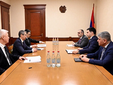 ՊԵԿ նախագահը Ղազախստանի դեսպանի հետ քննարկել է մաքսային և հարկային ոլորտներում երկկողմ փոխգործակցության հարցեր
