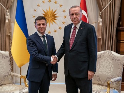 Turkey President and Ukraine discuss results of talks in Istanbul