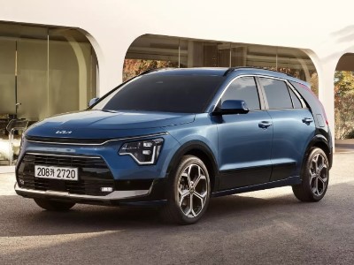 Kia представила кроссовер Niro без задней передачи