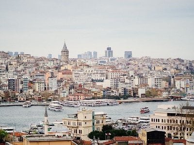Turkey considers dialogue with Syrian government