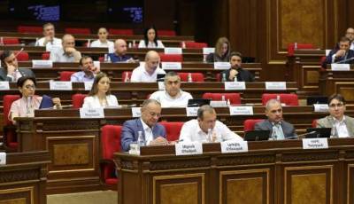 Newspaper: Armenia parliamentary opposition to convene another urgent debate