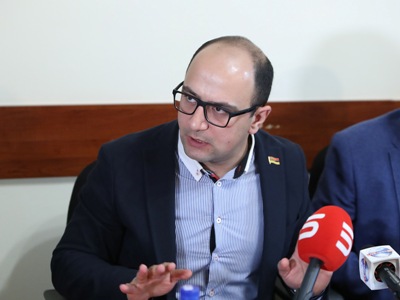Հողեր հանձնելու մասնագետը քո ղեկավարն է․ Մամիջանյանը Ռուբինյանին պատասխանել է, թե ինչ է ենթադրում փաթեթային տարբերակը