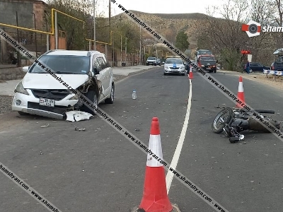 Վայոց Ձորում բախվել են Mitsubishi Grandis-ն nւ մոտոցիկլետը, որը կողաշրջվել է. մոտոցիկլավարը հոսպիտալացվել է