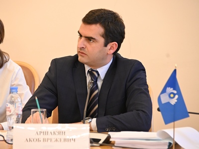 Հակոբ Արշակյանը Սանկտ Պետերբուրգում նախագահել է ԱՊՀ ՄԽՎ պաշտպանության եւ անվտանգության հանձնաժողովի նիստը