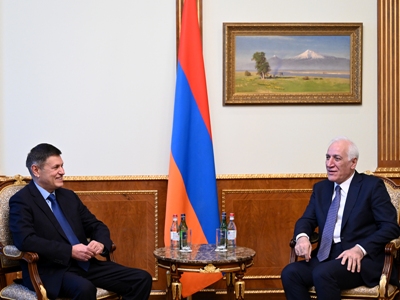 Վահագն Խաչատուրյանն ընդունել է Հայաստանում Հունաստանի դեսպան Էվանգելոս Տուռնակիսին